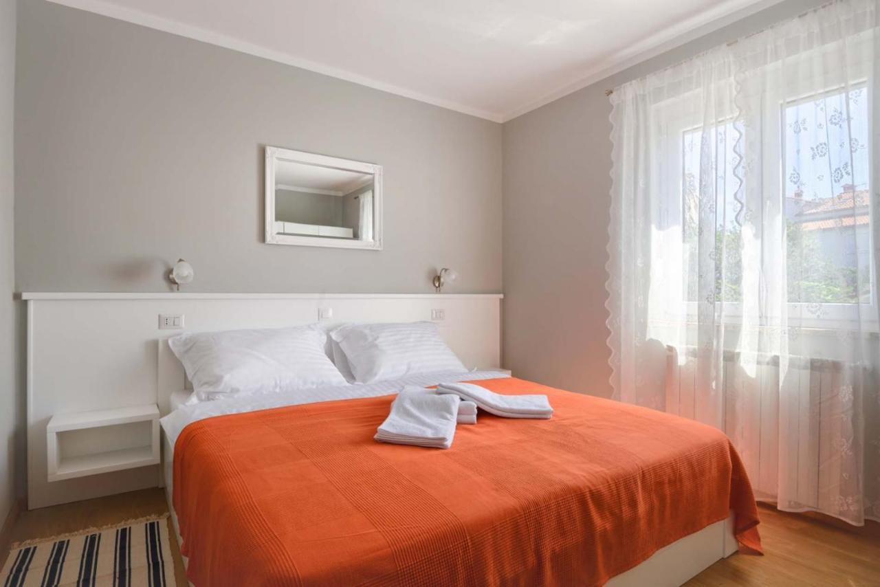 Villa Hope Apartments Porec Esterno foto