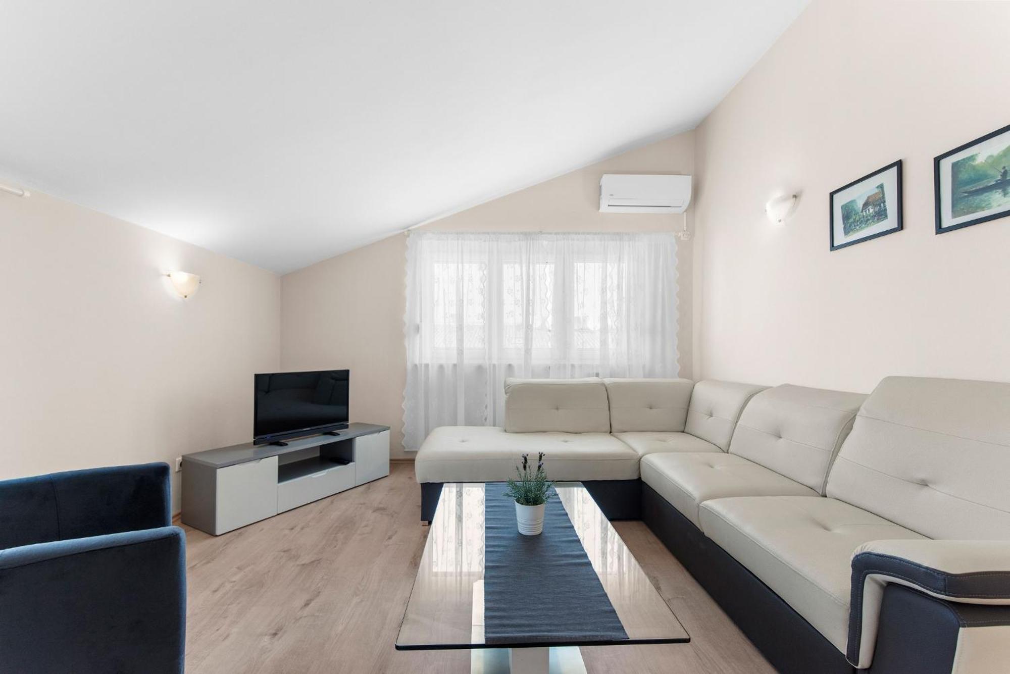 Villa Hope Apartments Porec Esterno foto